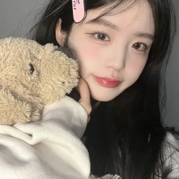 斯文医生脸红红追着老婆哄